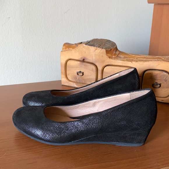 French Sole FS/NY Gumdrop Wedge - Picture 1 of 6